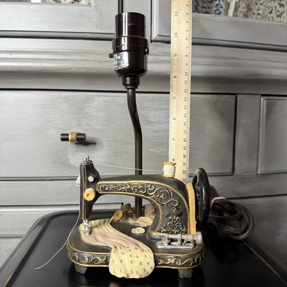 Vintage Singer Sewing Machine Accent Lamp Base Designed by Collections, Etc.